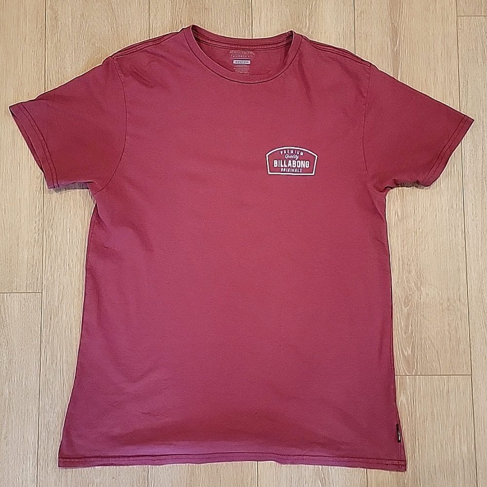 BILLABONG TAILORED FIT TEE